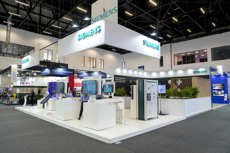 SIEMENS APRESENTA SOLUÇÕES COMPLETAS PARA A TRANSFORMAÇÃO DA INDÚSTRIA DE A&B NA FISPAL TECNOLOGIA E TECNOCARNE 2024